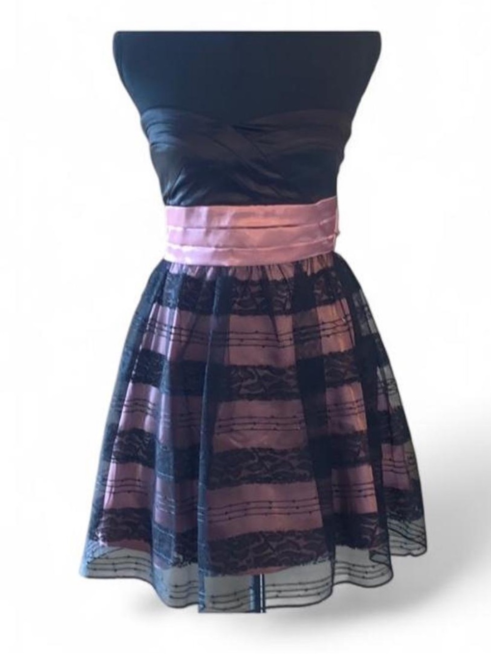 Junior Girls Black and Pink Lace Party Dress